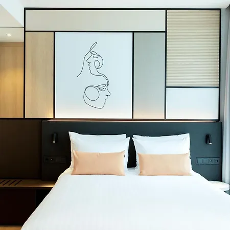 Hotel By Marriott
